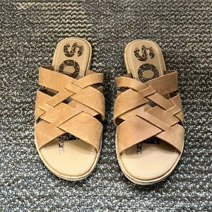 SOREL WOMENS ELLA SLIDE SANDALS IN CAMEL LEATHER CRISS CROSS UPPER SZ 8.5